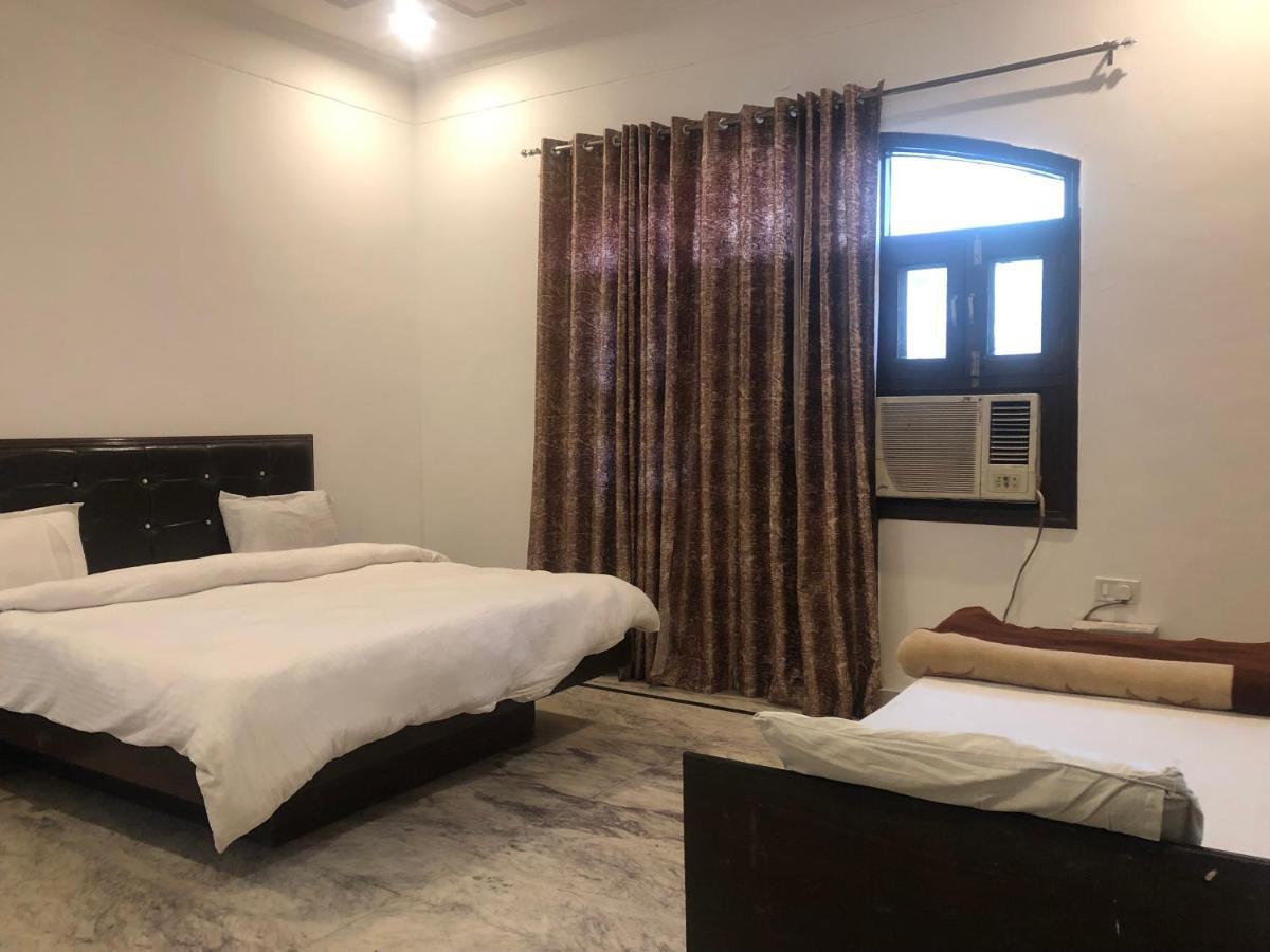 Hotel Shivanta Residency ริชิเคช ภายนอก รูปภาพ