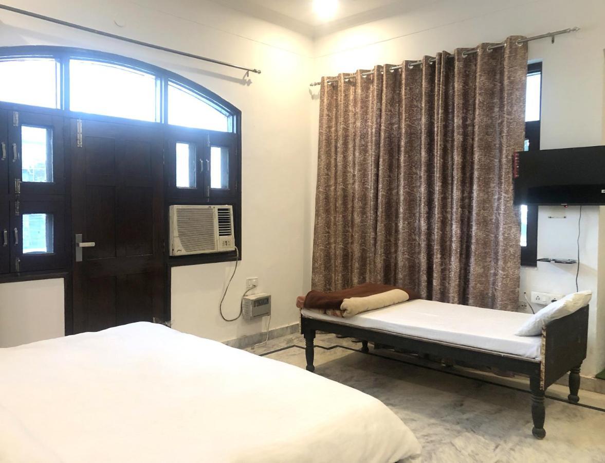 Hotel Shivanta Residency ริชิเคช ภายนอก รูปภาพ