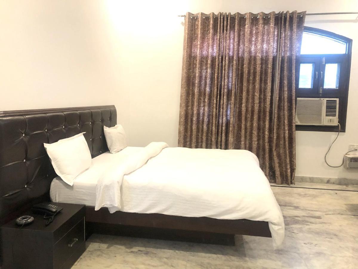 Hotel Shivanta Residency ริชิเคช ภายนอก รูปภาพ