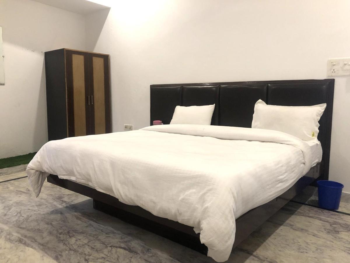 Hotel Shivanta Residency ริชิเคช ภายนอก รูปภาพ