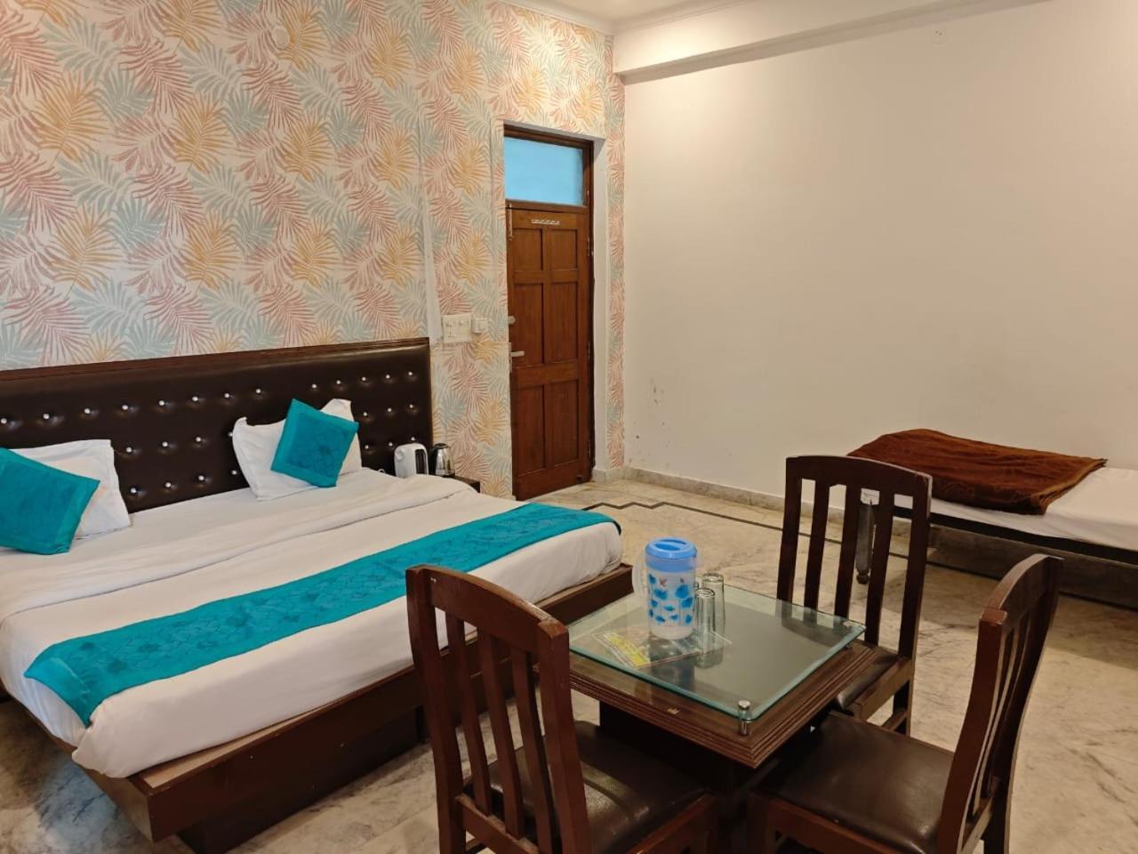 Hotel Shivanta Residency ริชิเคช ภายนอก รูปภาพ