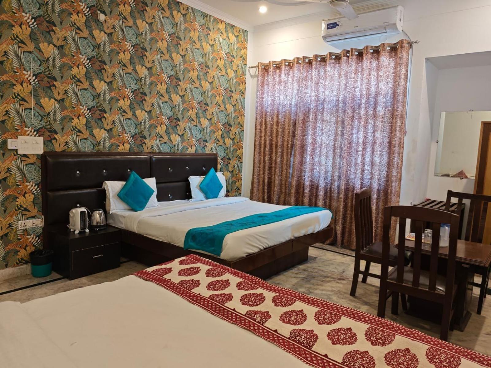 Hotel Shivanta Residency ริชิเคช ภายนอก รูปภาพ