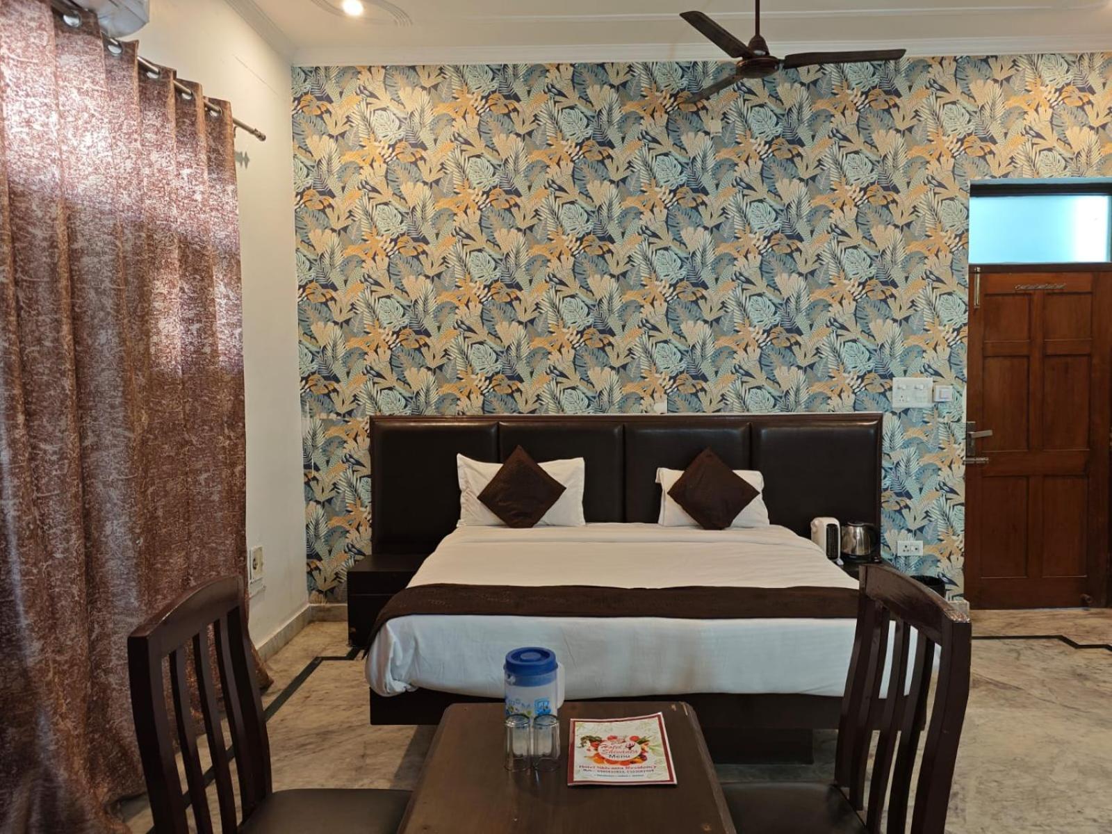 Hotel Shivanta Residency ริชิเคช ภายนอก รูปภาพ